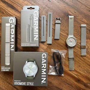 Garmin Vivomove Style Hybrid Smartwatch - Gray and Silver